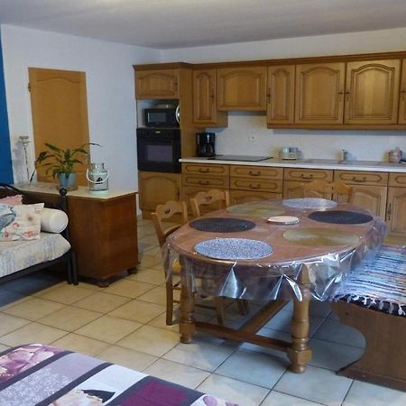 Ici Et La Villa Canaples Екстериор снимка
